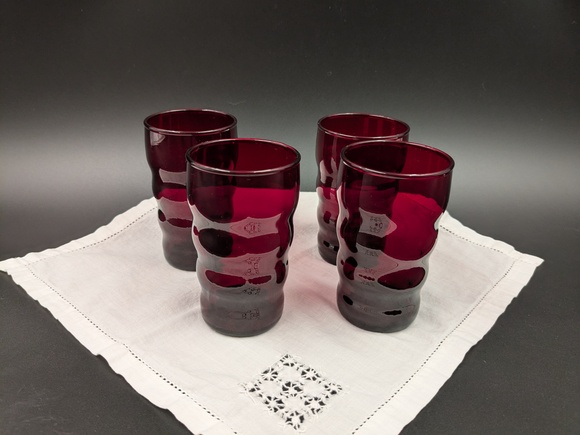 Set of 4 Midcentury Vintage Anchor Hocking Whirly Twirly Glasses - Ruby Red - Picture 6 of 7